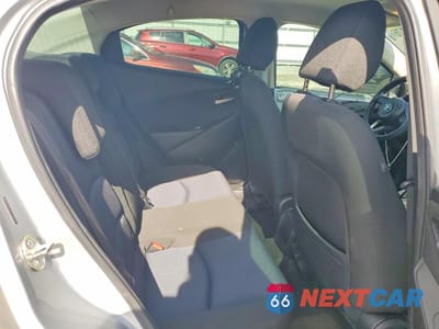 Zdjęcie 10 z 12 samochodu: 2019 TOYOTA YARIS LE VIN:3MYDLBYV7KY521733 - miniatura