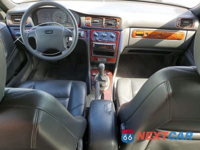 Zdjęcie 8 z 12 samochodu: 1999 VOLVO S70 VIN:YV1LS55A9X1597945 - miniatura