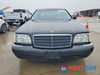 Piąte zdjęcie samochodu w środku: 1999 MERCEDES-BENZ S 420 VIN:WDBGA43G9XA430267 - miniatura