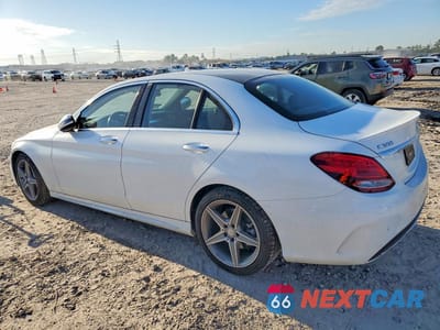 Drugie zdjęcie samochodu z przodu: 2016 MERCEDES-BENZ C 300 VIN:55SWF4JB7GU151332 - miniatura