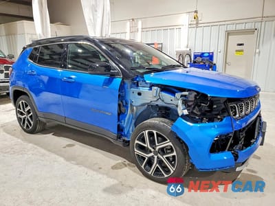 Czwarte zdjęcie samochodu z boku: 2025 JEEP COMPASS LIMITED VIN:3C4NJDCNXST610611 - miniatura