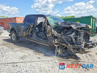 Czwarte zdjęcie samochodu z boku: 2017 FORD F250 SUPER DUTY VIN:1FT7W2BT9HEE16689 - miniatura