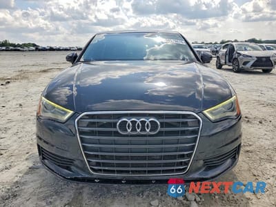 Piąte zdjęcie samochodu w środku: 2015 AUDI A3 VIN:WAUACGFF0F1108005 - miniatura