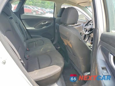 Zdjęcie 10 z 12 samochodu: 2018 HYUNDAI ELANTRA GT BASE VIN:KMHH35LE6JU018166 - miniatura