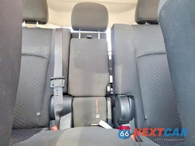Zdjęcie 10 z 13 samochodu: 2017 DODGE JOURNEY SE VIN:3C4PDCAB1HT673401 - miniatura