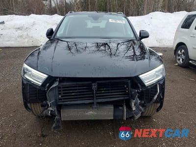 Piąte zdjęcie samochodu w środku: 2018 AUDI Q5 PREMIUM VIN:WA1ANAFY3J2123672 - miniatura