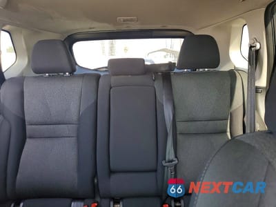 Zdjęcie 10 z 13 samochodu: 2024 NISSAN ROGUE SV VIN:5N1BT3BA2RC703890 - miniatura