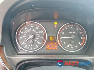 Zdjęcie 9 z 12 samochodu: 2011 BMW 335 XI VIN:WBAPL5C58BA918969 - miniatura