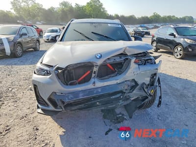 Piąte zdjęcie samochodu w środku: 2022 BMW X3 M40I VIN:5UX83DP00N9L05443 - miniatura
