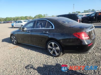 Drugie zdjęcie samochodu z przodu: 2017 MERCEDES-BENZ E 300 VIN:WDDZF4JBXHA100809 - miniatura