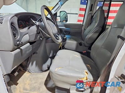 Zdjęcie 7 z 13 samochodu: 2008 FORD ECONOLINE E250 VAN VIN:1FTNE24W98DB54308 - miniatura
