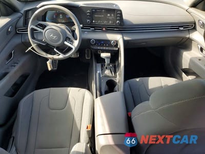 Zdjęcie 8 z 12 samochodu: 2025 HYUNDAI ELANTRA SEL SPORT VIN:KMHLM4DG6SU975237 - miniatura