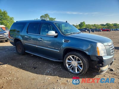 Czwarte zdjęcie samochodu z boku: 2008 CADILLAC ESCALADE ESV VIN:1GYFK66848R167659 - miniatura