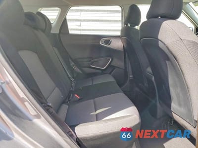 Zdjęcie 10 z 13 samochodu: 2025 KIA SOUL LX VIN:KNDJ23AU5S7944310 - miniatura