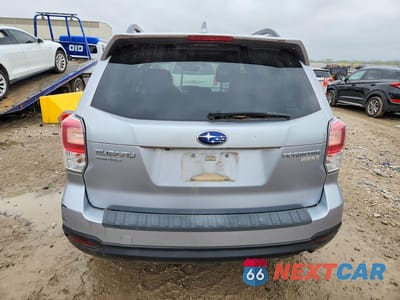 Zdjęcie 6 z 12 samochodu: 2017 SUBARU FORESTER 2.5I PREMIUM VIN:JF2SJAGC7HH479589 - miniatura