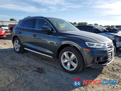 Czwarte zdjęcie samochodu z boku: 2019 AUDI Q5 PREMIUM PLUS VIN:WA1BNAFY2K2129789 - miniatura