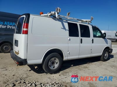 Trzecie zdjęcie samochodu z tyłu: 2008 GMC SAVANA G2500 UTILITY / SERVICE VAN VIN:1GTGG25CX81183132 - miniatura