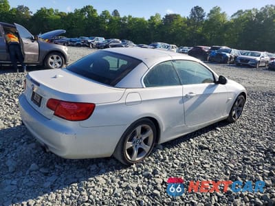 Trzecie zdjęcie samochodu z tyłu: 2013 BMW 335 I VIN:WBADX7C53DJ589474 - miniatura