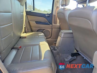 Zdjęcie 11 z 14 samochodu: 2015 JEEP PATRIOT LATITUDE VIN:1C4NJRFB1FD197584 - miniatura