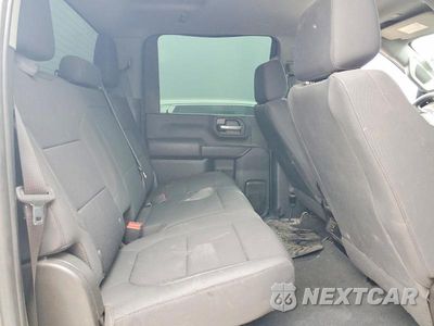 Zdjęcie 6 z 10 samochodu: 2023 CHEVROLET SILVERADO K2500 CUSTOM VIN:1GC4YMEYXPF256590 - miniatura