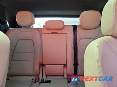 Zdjęcie 10 z 12 samochodu: 2022 PORSCHE CAYENNE VIN:WP1AA2AYXNDA01995 - miniatura