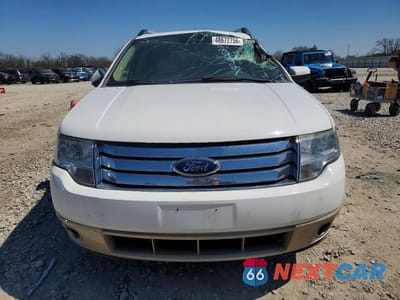 Piąte zdjęcie samochodu w środku: 2008 FORD TAURUS X EDDIE BAUER VIN:1FMDK08W58GA24927 - miniatura