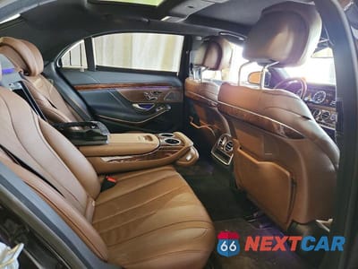 Zdjęcie 10 z 12 samochodu: 2015 MERCEDES-BENZ S 550 4MATIC VIN:WDDUG8FB9FA120585 - miniatura