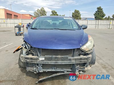 Piąte zdjęcie samochodu w środku: 2012 HYUNDAI ELANTRA GLS VIN:5NPDH4AE1CH091444 - miniatura