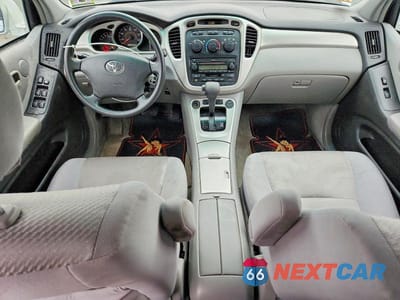 Zdjęcie 8 z 13 samochodu: 2006 TOYOTA HIGHLANDER LIMITED VIN:JTEDP21A160103383 - miniatura