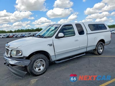 2002 FORD F150 1FTRX17L82NB30364 - główne zdjęcie licytacji z USA - miniatura