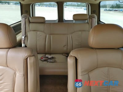 Zdjęcie 10 z 13 samochodu: 2000 CHEVROLET SUBURBAN C1500 VIN:3GNEC16T0YG145395 - miniatura