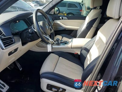 Zdjęcie 7 z 12 samochodu: 2020 BMW X7 M50I VIN:5UXCX6C09L9D34813 - miniatura