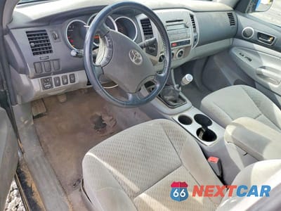 Zdjęcie 8 z 13 samochodu: 2009 TOYOTA TACOMA ACCESS CAB VIN:5TEUX42N49Z634213 - miniatura