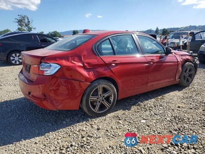 Trzecie zdjęcie samochodu z tyłu: 2014 BMW 320 I VIN:WBA3B1G5XENS78653 - miniatura