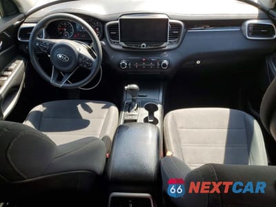 Zdjęcie 8 z 14 samochodu: 2016 KIA SORENTO LX V6 VIN:5XYPGDA52GG111116 - miniatura