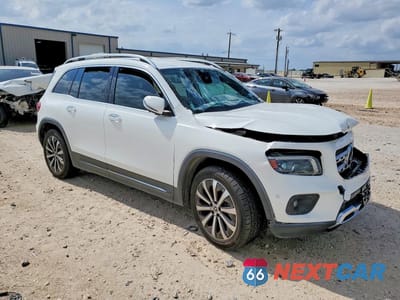 Czwarte zdjęcie samochodu z boku: 2020 MERCEDES-BENZ GLB 250 VIN:W1N4M4GB9LW048109 - miniatura