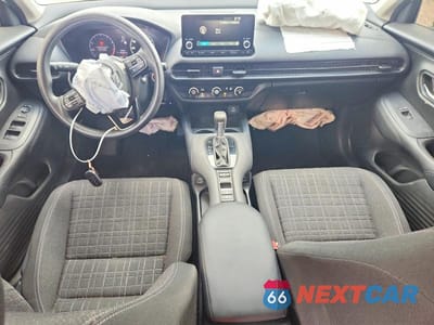 Zdjęcie 8 z 13 samochodu: 2023 HONDA HR-V LX VIN:3CZRZ1H36PM740963 - miniatura
