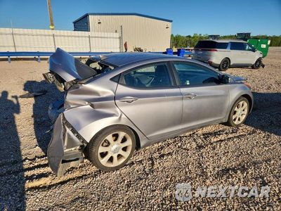 Trzecie zdjęcie samochodu z tyłu: 2013 HYUNDAI ELANTRA LIMITED VIN:KMHDH4AE7DU575248 - miniatura