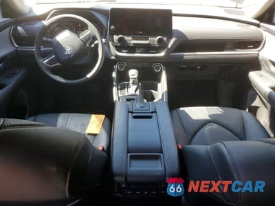 Zdjęcie 8 z 12 samochodu: 2026 TOYOTA GRAND HIGHLANDER HYBRID LIMITED VIN:5TDACAB59TS074254 - miniatura