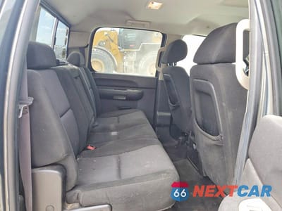 Zdjęcie 10 z 12 samochodu: 2011 GMC SIERRA K1500 SLE VIN:3GTP2VE33BG179691 - miniatura