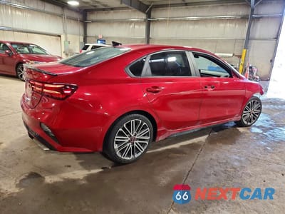 Trzecie zdjęcie samochodu z tyłu: 2022 KIA FORTE GT VIN:3KPF44AC1NE437440 - miniatura