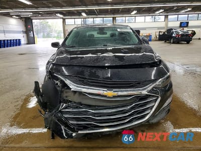 Piąte zdjęcie samochodu w środku: 2022 CHEVROLET MALIBU LT VIN:1G1ZD5ST2NF158773 - miniatura