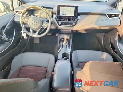Zdjęcie 8 z 13 samochodu: 2025 TOYOTA COROLLA HYBRID SE VIN:JTDBCMFE6SJ041241 - miniatura