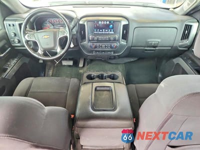 Zdjęcie 8 z 12 samochodu: 2017 CHEVROLET SILVERADO K1500 LT VIN:3GCUKREC0HG241177 - miniatura