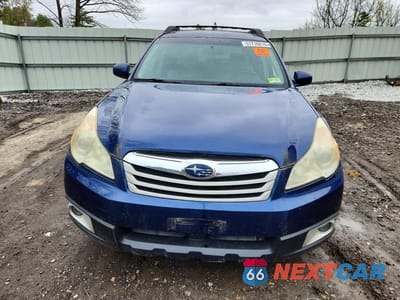 Piąte zdjęcie samochodu w środku: 2010 SUBARU OUTBACK 2.5I PREMIUM VIN:4S4BRBCC1A3366139 - miniatura