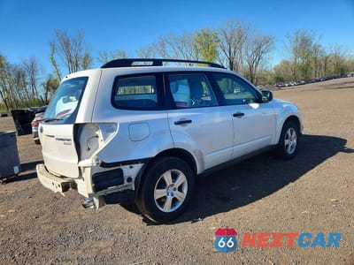 Trzecie zdjęcie samochodu z tyłu: 2012 SUBARU FORESTER 2.5X VIN:JF2SHABC1CH426883 - miniatura