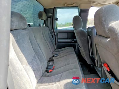 Zdjęcie 10 z 12 samochodu: 2004 CHEVROLET SILVERADO K1500 VIN:2GCEK19T641306522 - miniatura