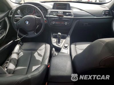 Zdjęcie 8 z 12 samochodu: 2014 BMW 320 I XDRIVE VIN:WBA3C3C58EPV90912 - miniatura