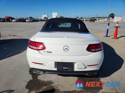 Zdjęcie 6 z 12 samochodu: 2017 MERCEDES-BENZ C 300 VIN:WDDWK4JB6HF510153 - miniatura