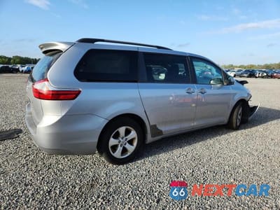 Trzecie zdjęcie samochodu z tyłu: 2015 TOYOTA SIENNA LE 8-PASSENGER VIN:5TDKK3DC2FS553294 - miniatura